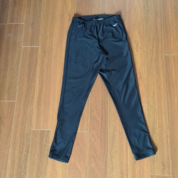 Nike Dri-Fit Black Leggings - Picture 2 of 7